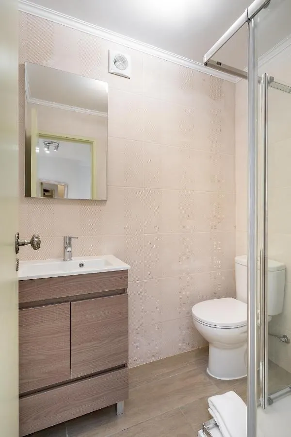 Acqua Vista Family Apartment - 200M From Beach Porches   Porches (Algarve)