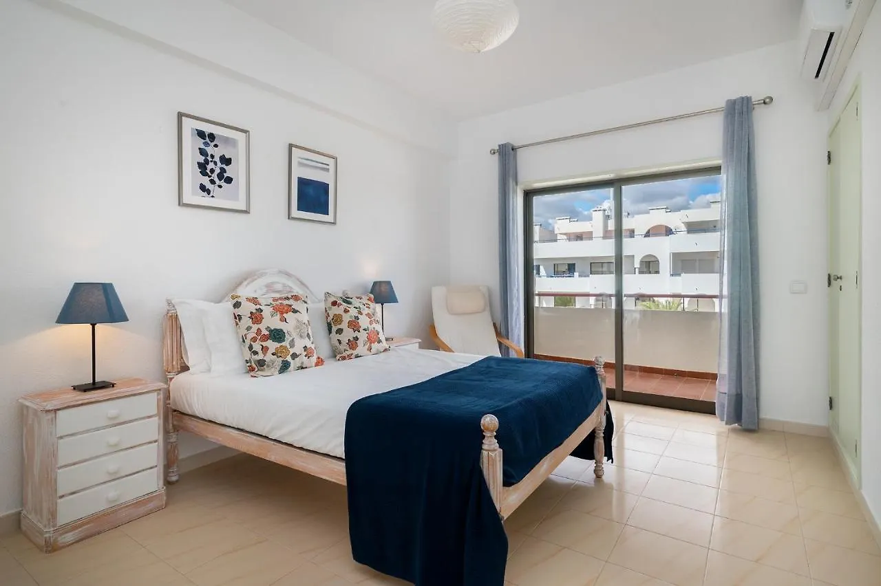 Acqua Vista Family Apartment - 200M From Beach بورش