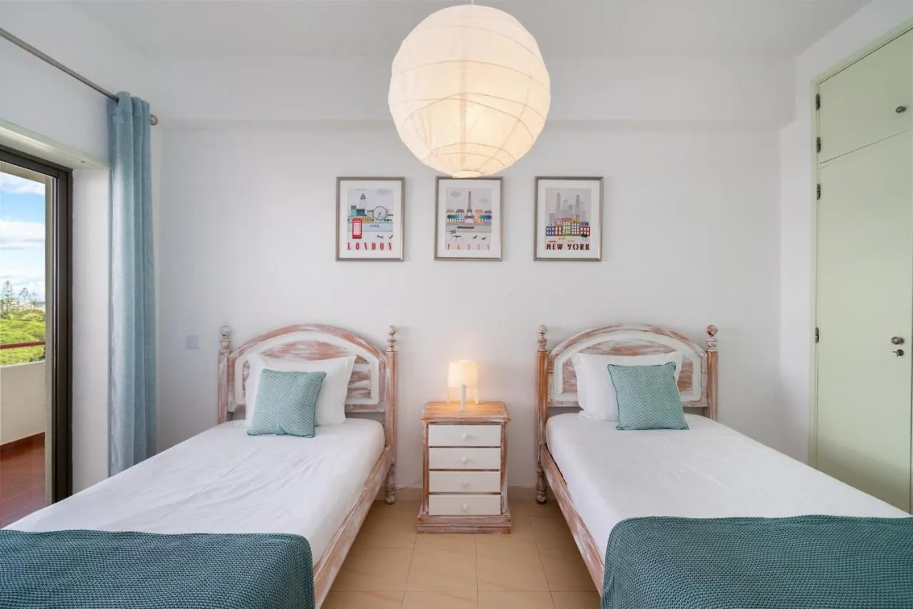 Acqua Vista Family Apartment - 200M From Beach بورش